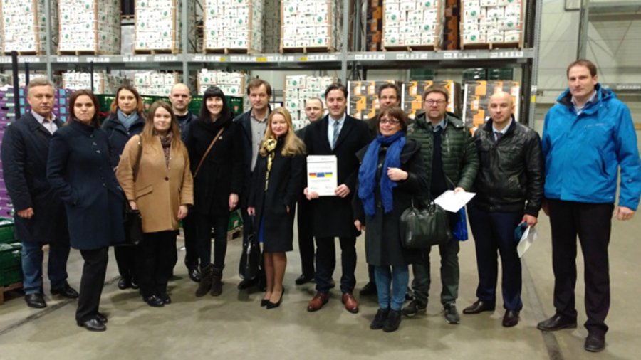Foto von den Teilnehmern des zweiten Deutsch-Ukrainischen Lebensmittelforums in Hamburg (Quelle: Agritrade Ukraine)